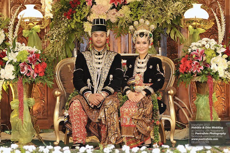 Baju_Pengantin_Yogyakarta